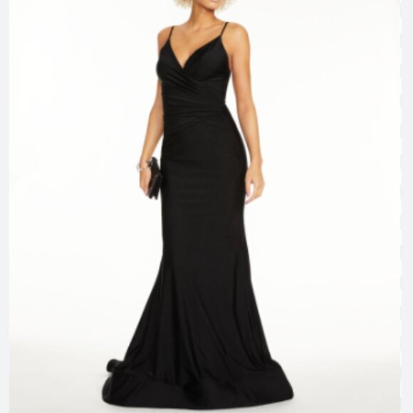 Glamour by Terani Couture Black Formal Gown - Picture 7 of 14